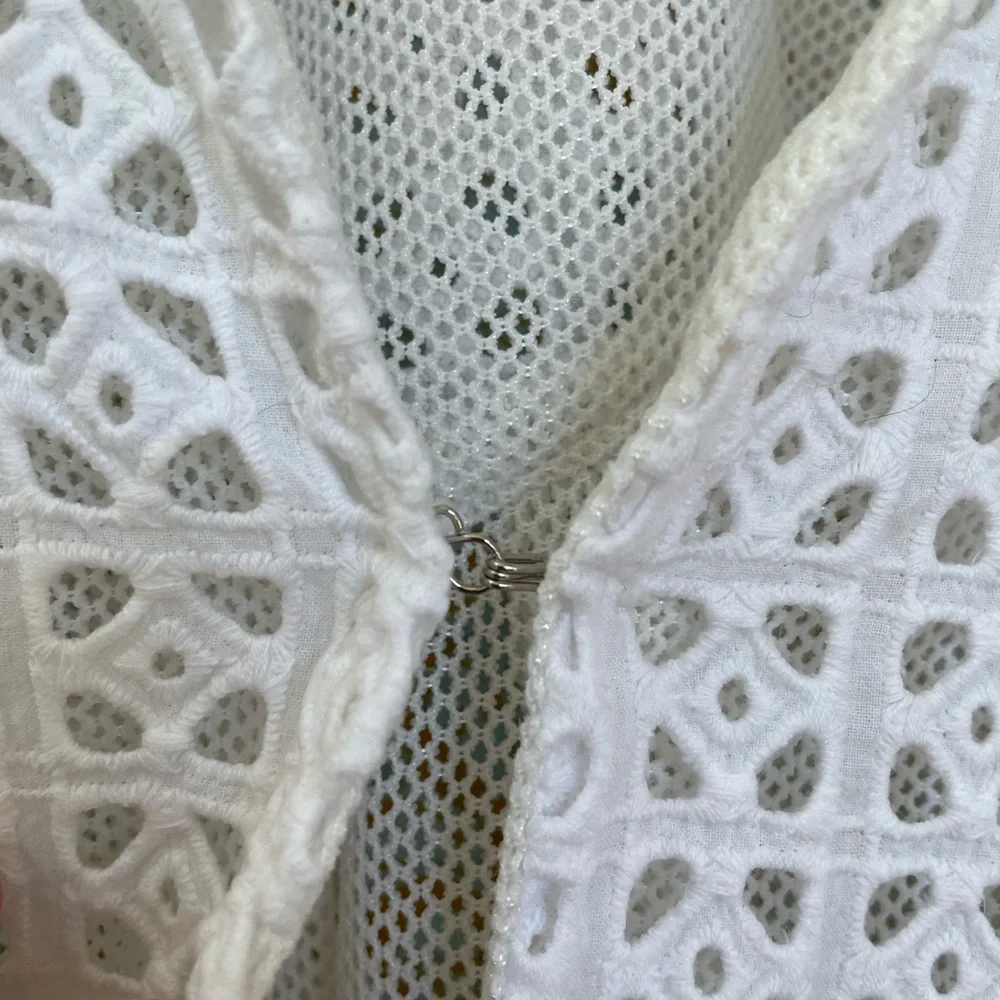 Anthropologie- Elevenses Mona Eyelet Vest - Picture 4 of 5